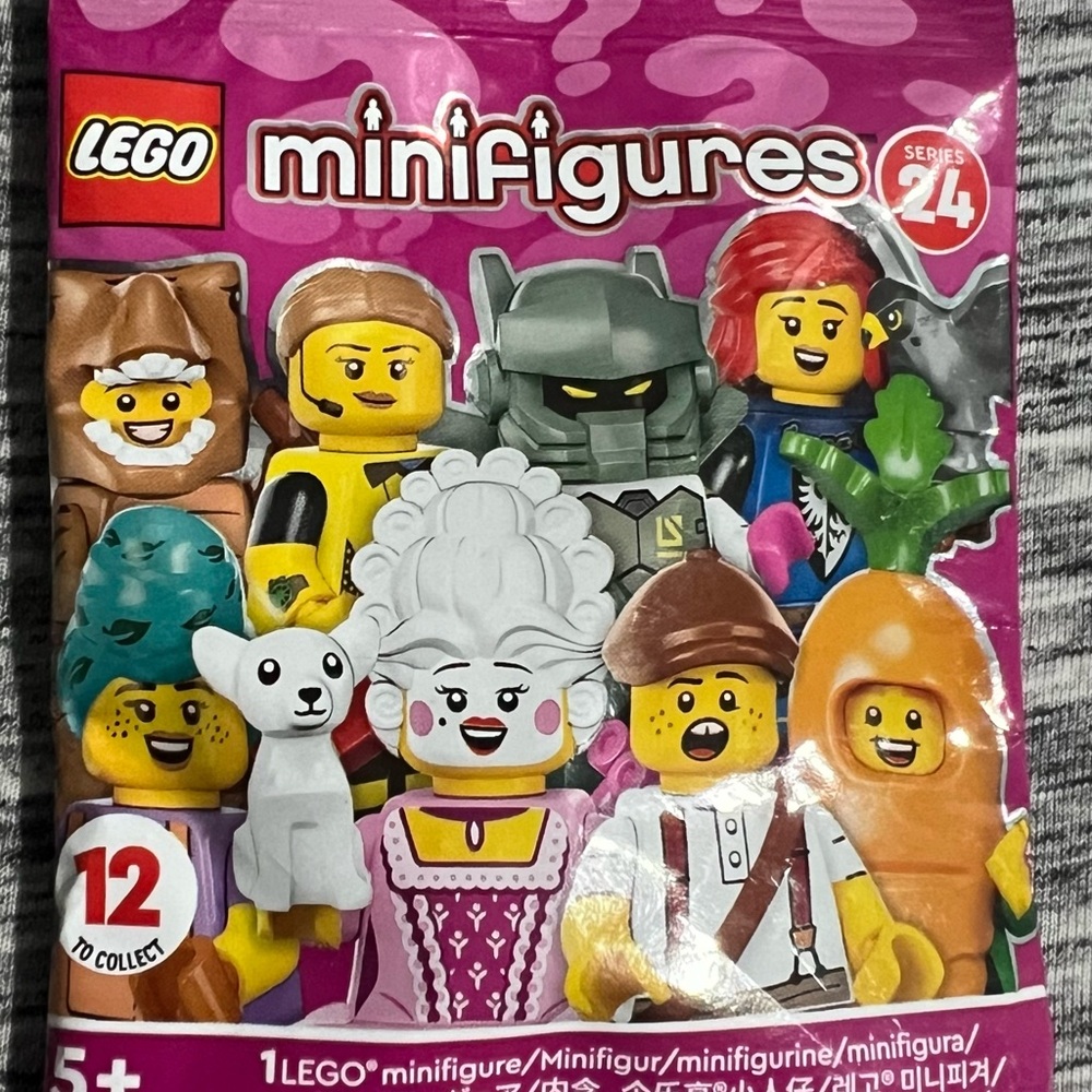 LEGO SERIES 24 Minifigures Baby warrior 71037 LEGO New open box 5+